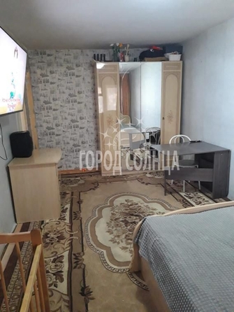 
   Продам 1-комнатную, 31 м², Бережного ул, 3А

. Фото 6.