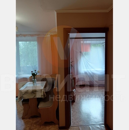 
   Продам 1-комнатную, 27 м², Кирова ул, 4

. Фото 1.