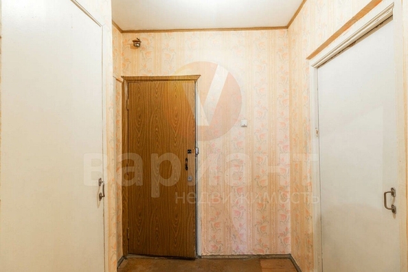 
   Продам 1-комнатную, 39 м², 70 лет Октября ул, 18/2

. Фото 3.