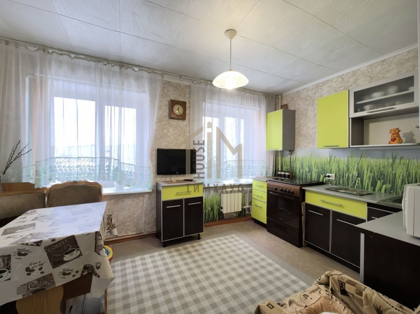 
   Продам 3-комнатную, 76 м², Транспортная 4-я ул, 32

. Фото 10.