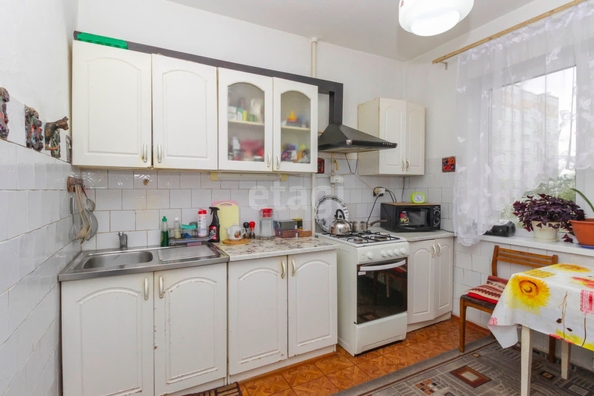 
   Продам 3-комнатную, 63.4 м², Лукашевича ул, 25А

. Фото 3.