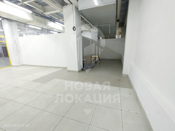 
  Сдается торговая площадь, 1300 м², Транспортная 4-я ул, д. 11
. Фото 7.