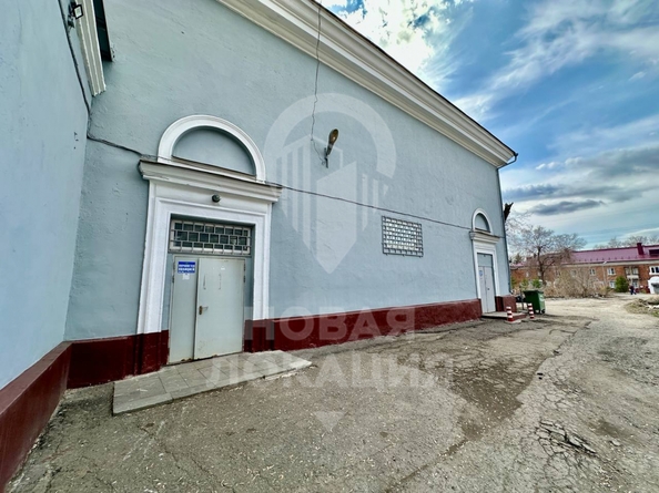 
  Сдается торговая площадь, 424 м², Богдана Хмельницкого ул, д. 214
. Фото 23.