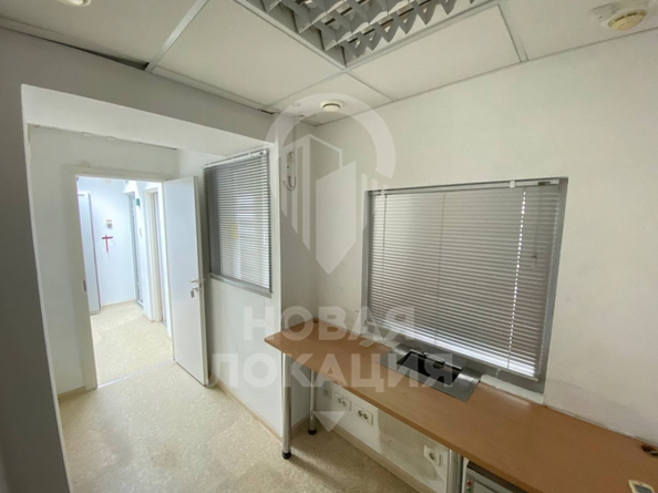 
  Сдается универсальное помещение, 200 м², Карла Маркса пр-кт, д. 17
. Фото 17.