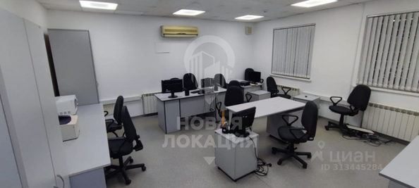 
  Продается универсальное помещение, 869 м², Масленникова ул, д. 26
. Фото 12.