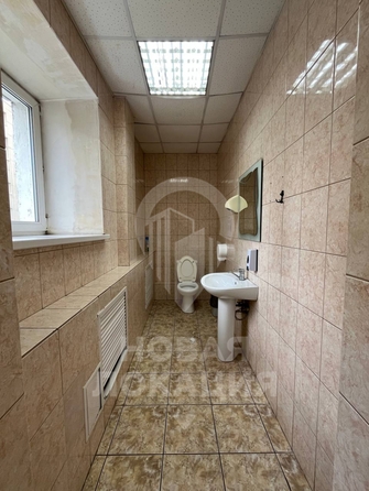
  Сдается офис, 30.6 м², Орджоникидзе ул, д. 48
. Фото 11.