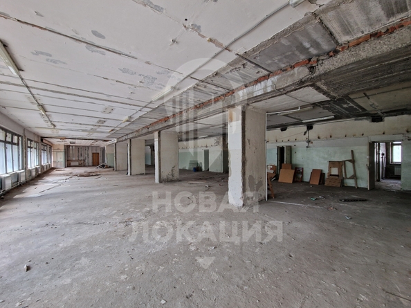 
  Сдается торговая площадь, 600 м², 22 Апреля ул, д. 56
. Фото 10.