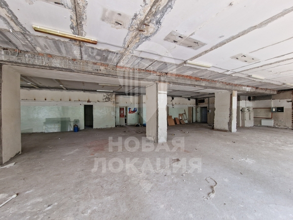 
  Сдается торговая площадь, 300 м², 22 Апреля ул, д. 56
. Фото 3.