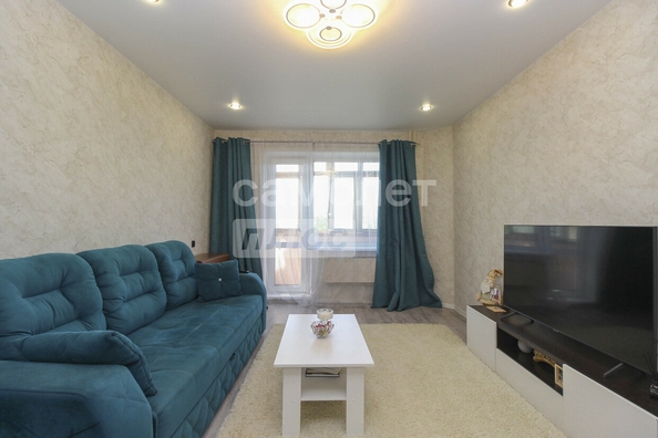 
  Продается 2-комн. квартира, 52.9 м², Омская ул, д. 160
. Фото 5.