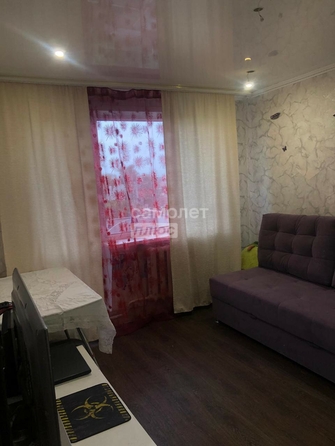 
  Продается 2-комн. квартира, 43.6 м², Карбышева ул, д. 10
. Фото 3.