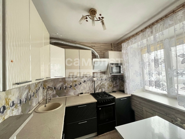 
  Продается 2-комн. квартира, 47.2 м², Молодогвардейская ул, д. 41
. Фото 3.