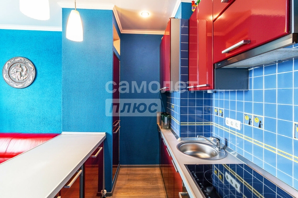 
  Продается 1-комн. квартира, 50.9 м², Енисейская 3-я ул, д. 32/1
. Фото 2.