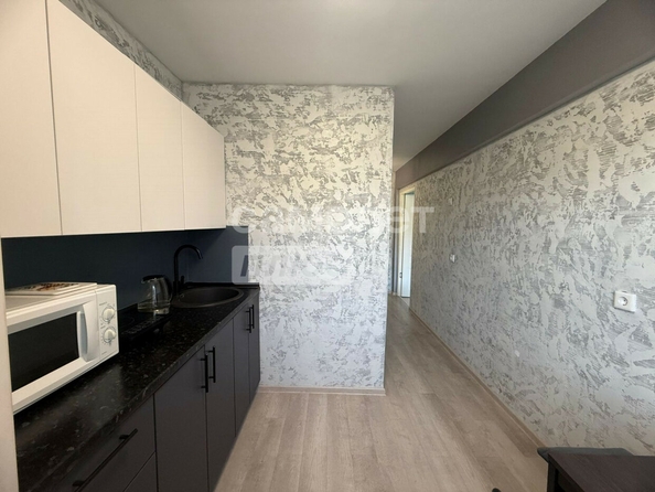 
  Продается 1-комн. квартира, 30.9 м², Яковлева ул, д. 4
. Фото 5.