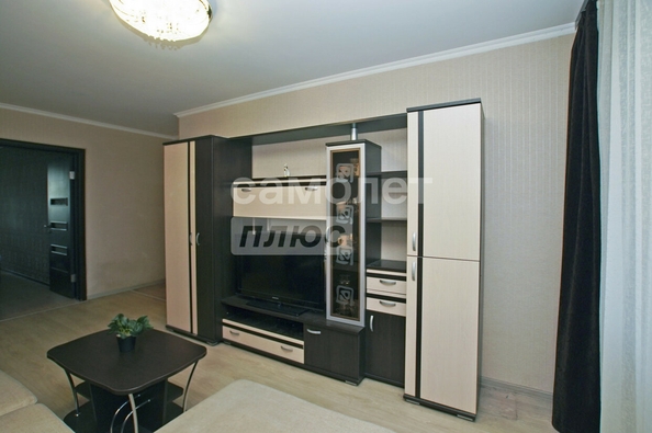 
  Продается 3-комн. квартира, 61.6 м², Заозерная ул, д. 13
. Фото 5.