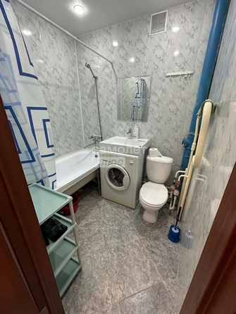 
  Продается 1-комн. квартира, 36 м², 70 лет Октября ул, д. 6/1
. Фото 2.