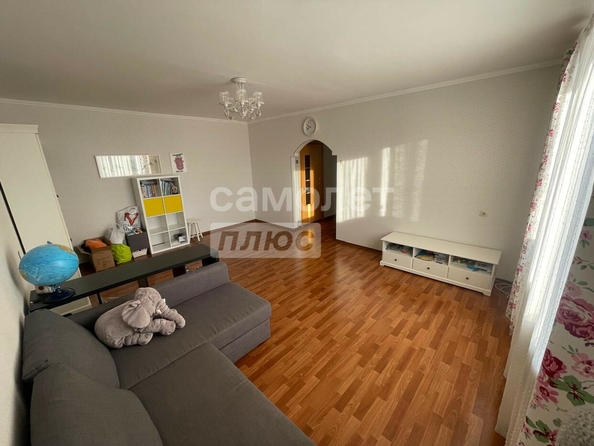 
  Продается 2-комн. квартира, 67 м², Пригородная ул, д. 21
. Фото 2.