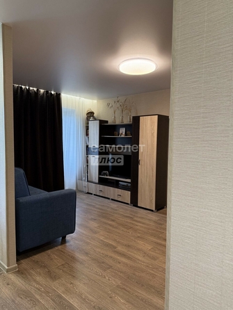 
  Продается 2-комн. квартира, 42.9 м², Пономаренко ул, д. 3
. Фото 2.