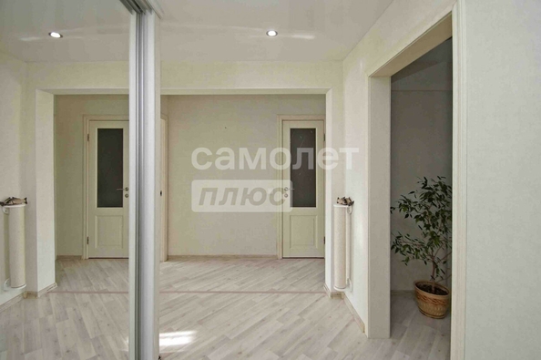
  Продается 3-комн. квартира, 68 м², Рокоссовского ул, д. 16к3
. Фото 2.