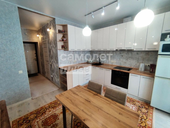 
  Продается 1-комн. квартира, 37.5 м², Комарова пр-кт, д. 11/4
. Фото 1.