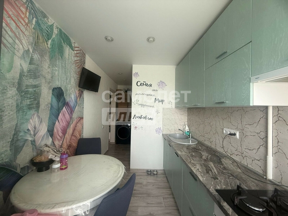 
  Продается 2-комн. квартира, 43.2 м², Калинина ул, д. 11
. Фото 3.