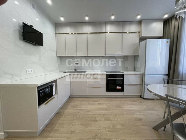
  Продается 3-комн. квартира, 92 м², ЖК Прибрежный, дом 4
. Фото 2.