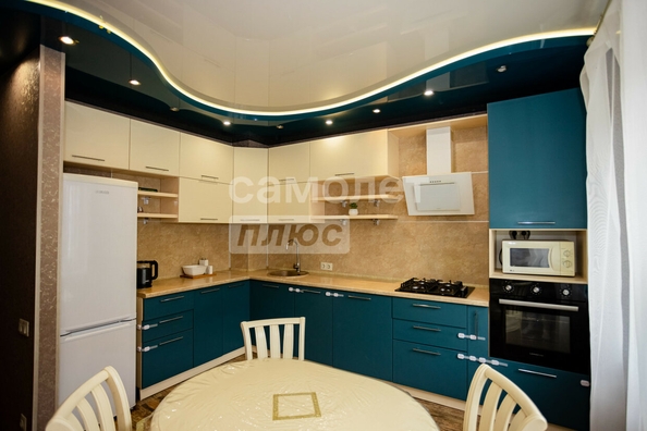 
  Продается 3-комн. квартира, 79.9 м², Тютчева ул, д. 11к1
. Фото 4.