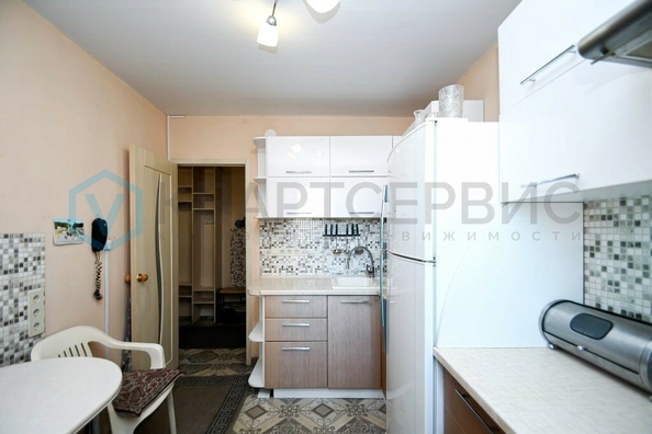 
  Продается 3-комн. квартира, 63 м², Масленникова ул, д. 21
. Фото 3.
