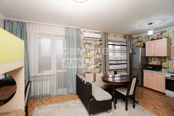 
  Продается 1-комн. квартира, 33.2 м², Полторацкого ул, д. 64/1
. Фото 3.