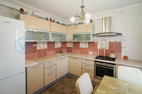 
  Продается 1-комн. квартира, 36.7 м², Арнольда Нейбута ул, д. 96/1
. Фото 2.