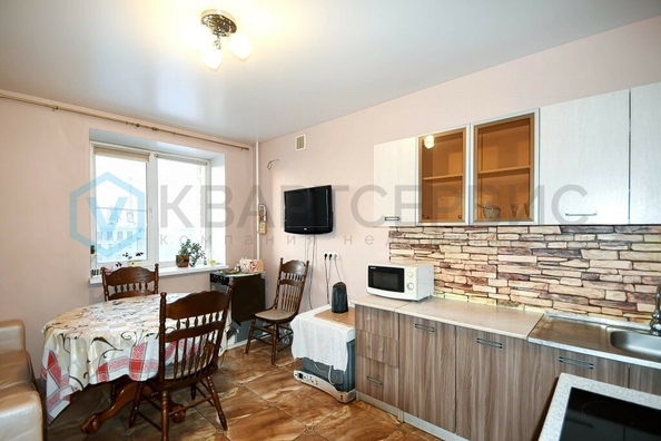 
  Продается 2-комн. квартира, 55.1 м², 25 лет Октября ул, д. 15
. Фото 5.