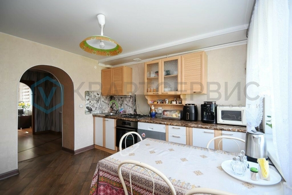 
  Продается дом, 158 м², Омск
. Фото 4.