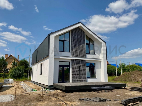 
  Продается дом, 185 м², Омск
. Фото 3.
