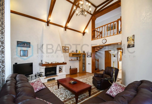 
  Продается дом, 240.2 м², Омск
. Фото 4.