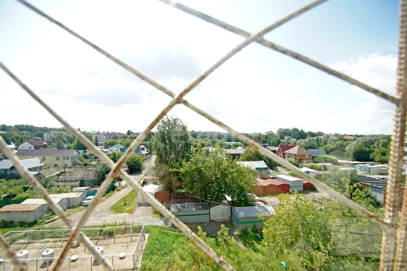 
  Продается 2-комн. квартира, 52.5 м², Северная 33-я ул, д. 122
. Фото 1.