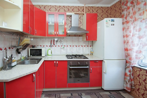 
  Продается 2-комн. квартира, 52.4 м², Северная 5-я ул, д. 197/1
. Фото 2.