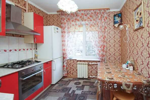 
  Продается 2-комн. квартира, 52.4 м², Северная 5-я ул, д. 197/1
. Фото 3.