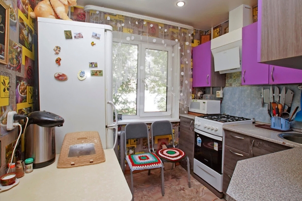 
  Продается 2-комн. квартира, 48.3 м², Молодежная 3-я ул, д. 52
. Фото 2.