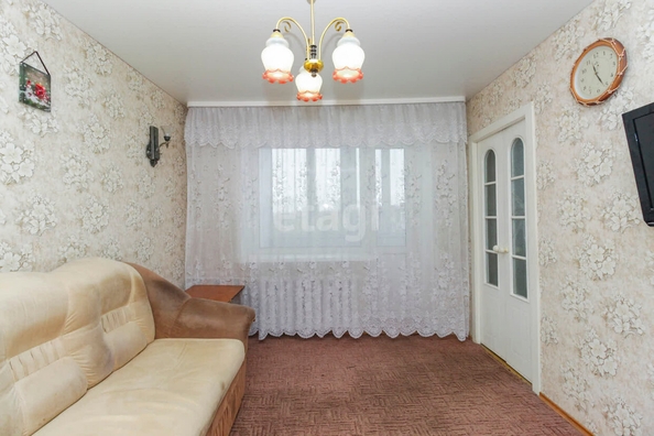 
  Продается 3-комн. квартира, 61.2 м², Камерный пер, д. 49
. Фото 2.