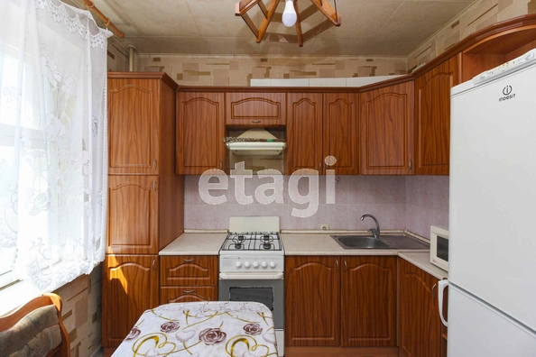 
  Продается 2-комн. квартира, 50.2 м², Крупской ул, д. 7/1
. Фото 4.