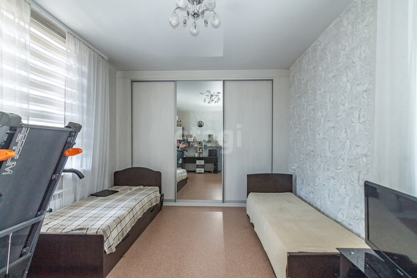 
  Продается 3-комн. квартира, 89.2 м², Кемеровская ул, д. 26
. Фото 3.