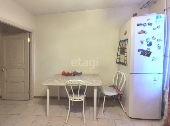 
  Продается 3-комн. квартира, 63 м², Съездовская ул, д. 41
. Фото 2.