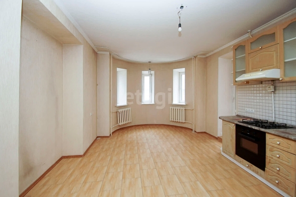 
  Продается 3-комн. квартира, 123.8 м², 5-й армии, д. 10
. Фото 3.