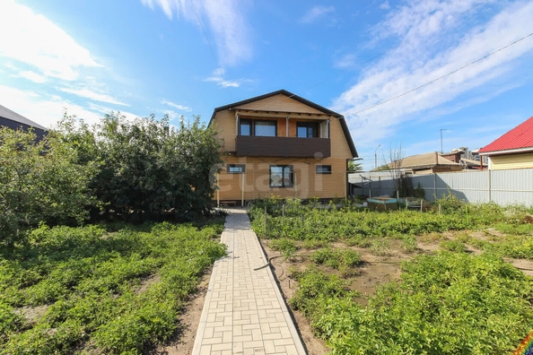 
  Продается дом, 242 м², Омск
. Фото 2.
