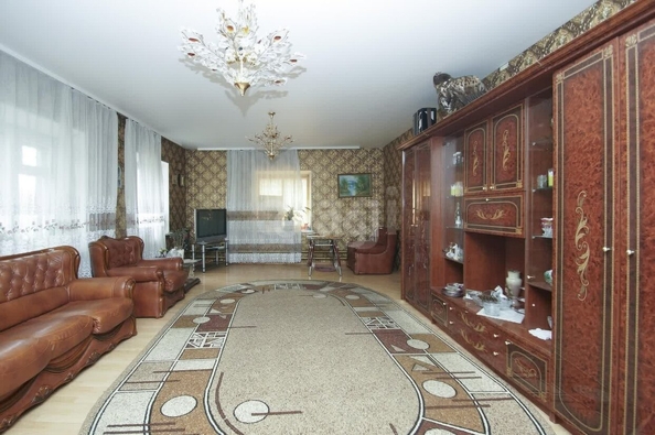 
  Продается дом, 184.5 м², Омск
. Фото 3.