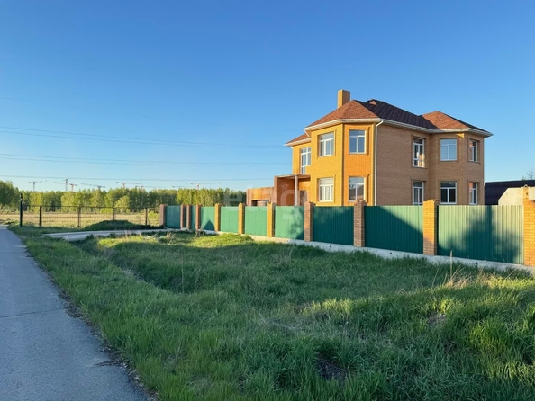 
  Продается дом, 328.4 м², Омск
. Фото 1.