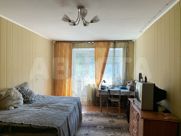 
  Продается 1-комн. квартира, 33.2 м², Иртышская ул, д. 12
. Фото 3.