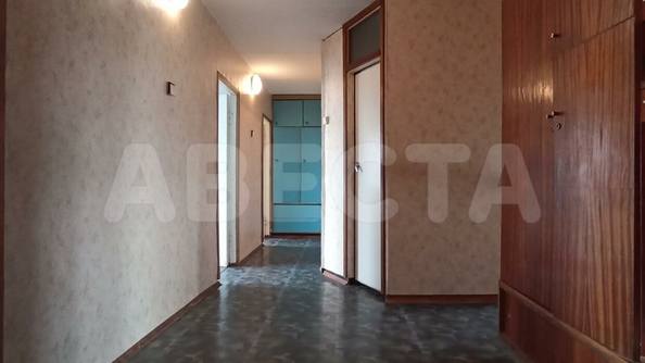 
  Продается 3-комн. квартира, 65.3 м², Рабочая 15-я ул, д. 102А
. Фото 2.