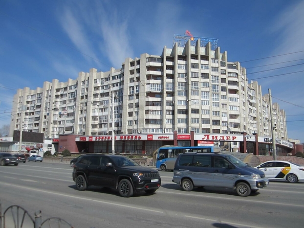 
  Продается 3-комн. квартира, 61.2 м², Красный Путь ул, д. 18
. Фото 5.