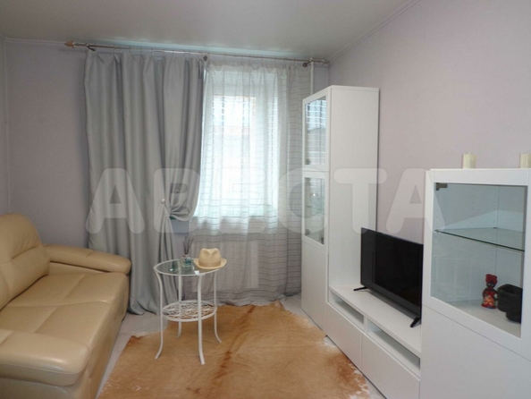 
  Продается 1-комн. квартира, 28.2 м², Рабиновича ул, д. 123
. Фото 1.