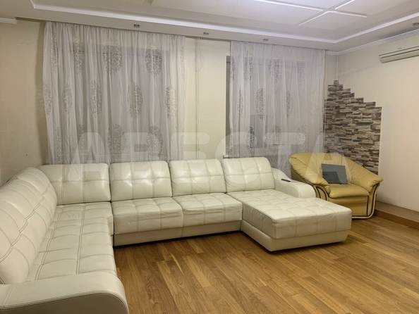 
  Продается 4-комн. квартира, 143.8 м², Маршала Жукова ул, д. 101
. Фото 3.